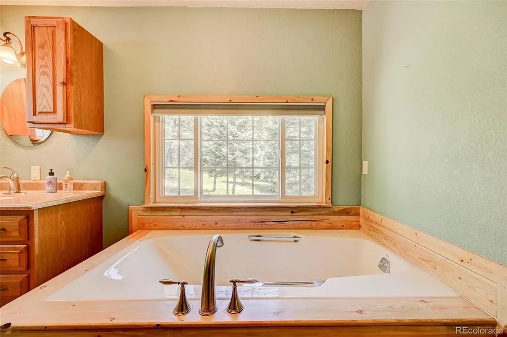 21691 County Road 67 Penrose CO 81240