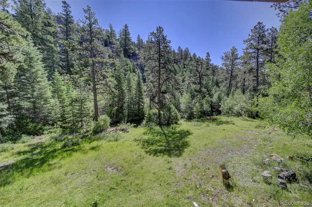 21691 County Road 67 Penrose CO 81240