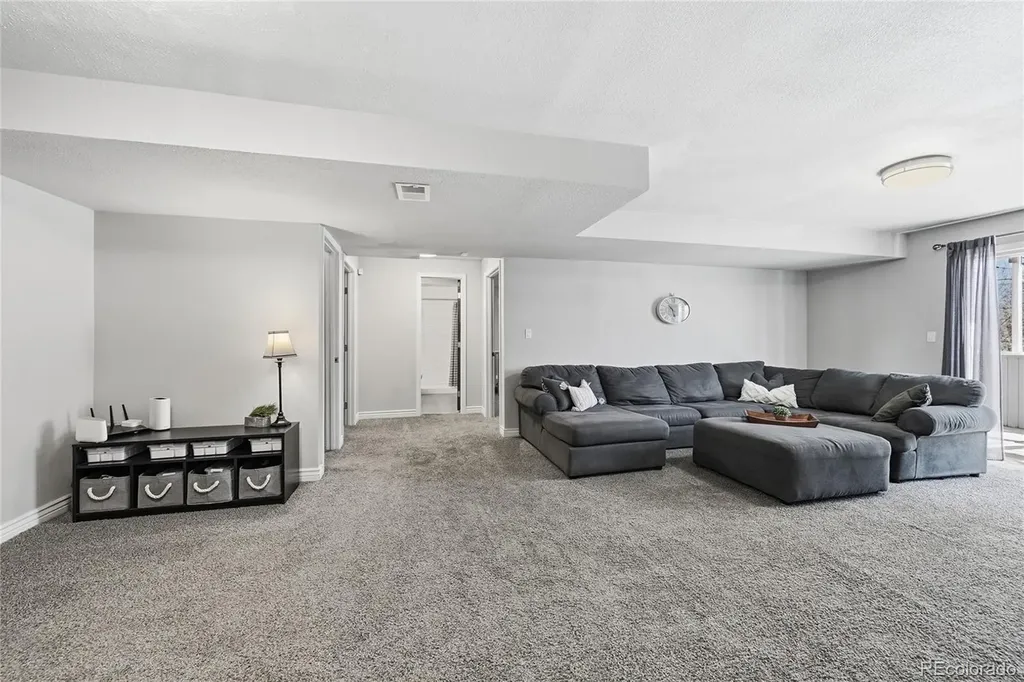 5404 Fossil Court N Fort Collins CO 80525