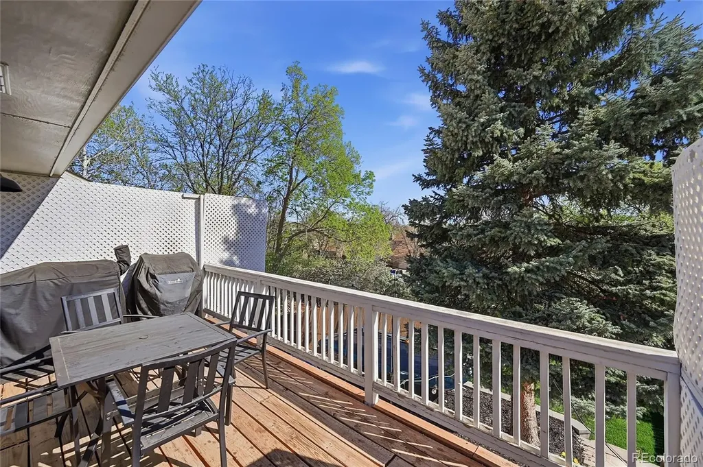 5404 Fossil Court N Fort Collins CO 80525