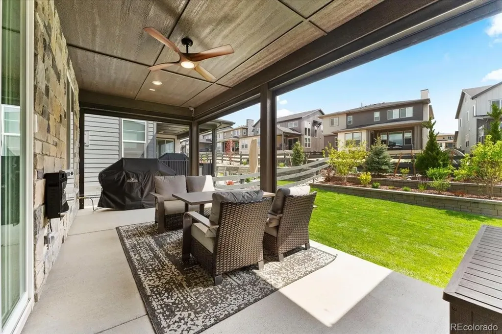 6653 Bridle Creek Point Castle Pines CO 80108