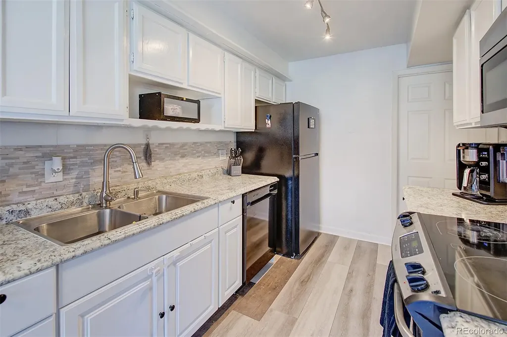 9906 Orangewood Drive Thornton CO 80260