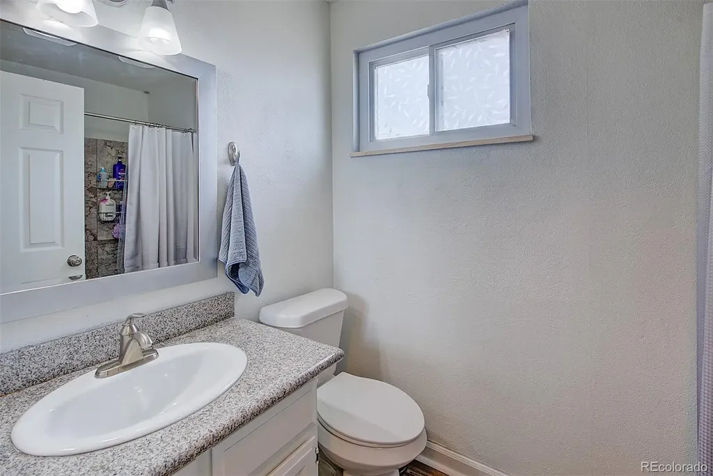 9906 Orangewood Drive Thornton CO 80260