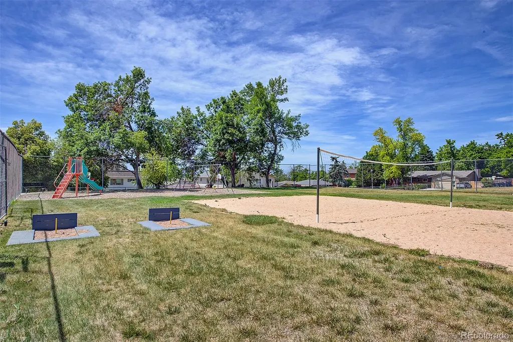 9906 Orangewood Drive Thornton CO 80260