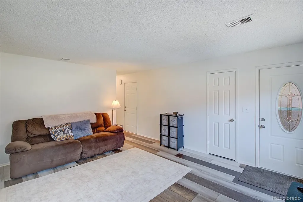 9906 Orangewood Drive Thornton CO 80260