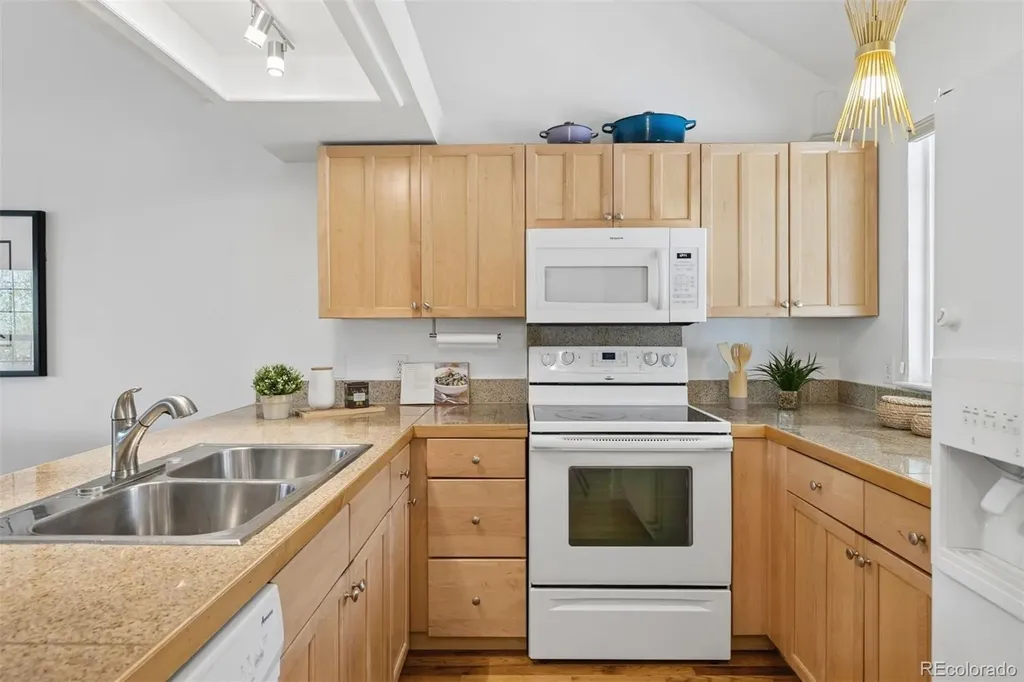 460 Entrada Drive Golden CO 80401