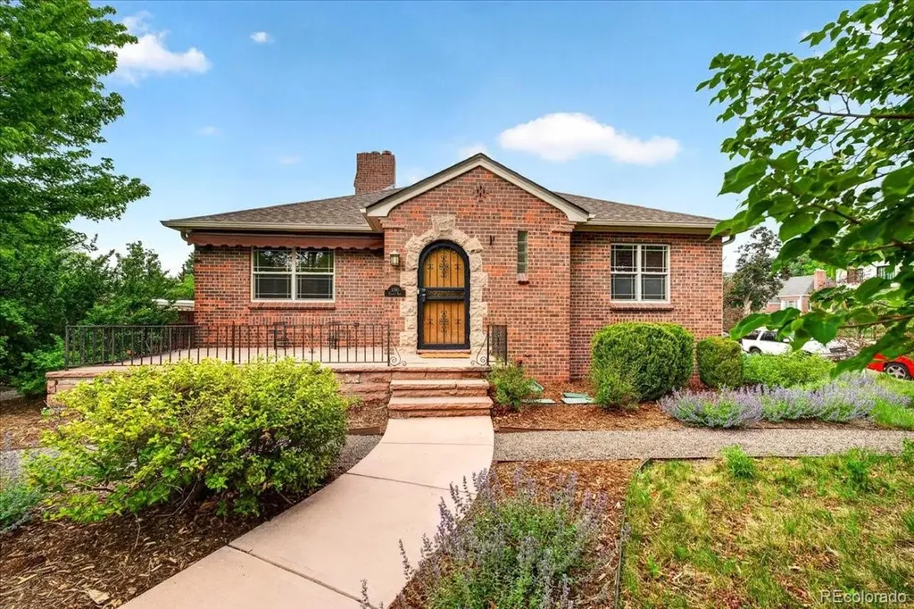 1090 Bonnie Brae Boulevard Denver CO 80209