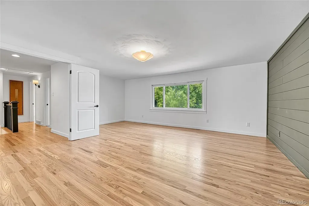 7415 W Clifton Avenue Littleton CO 80128