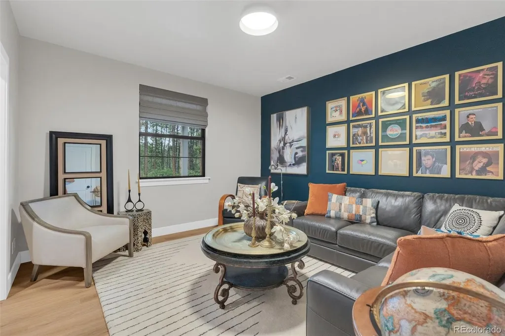 4579 Cheyenne Drive Larkspur CO 80118