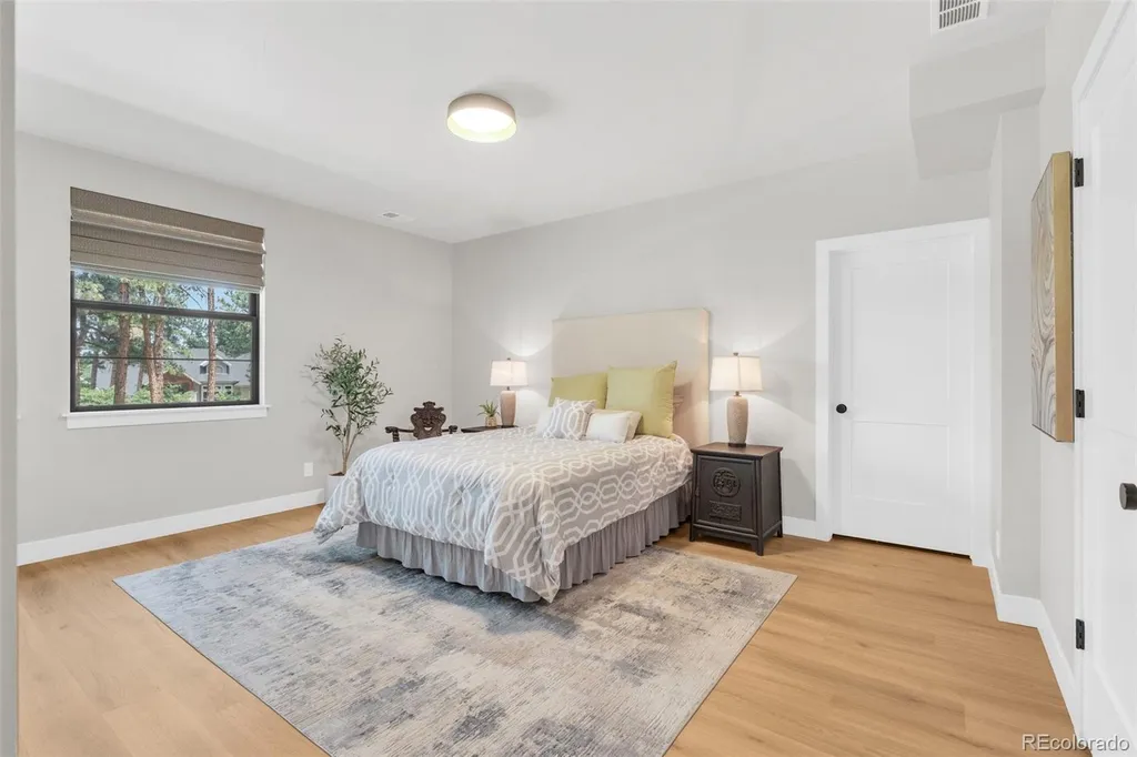 4579 Cheyenne Drive Larkspur CO 80118