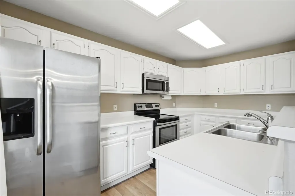 3143 White Oak Street Highlands Ranch CO 80129