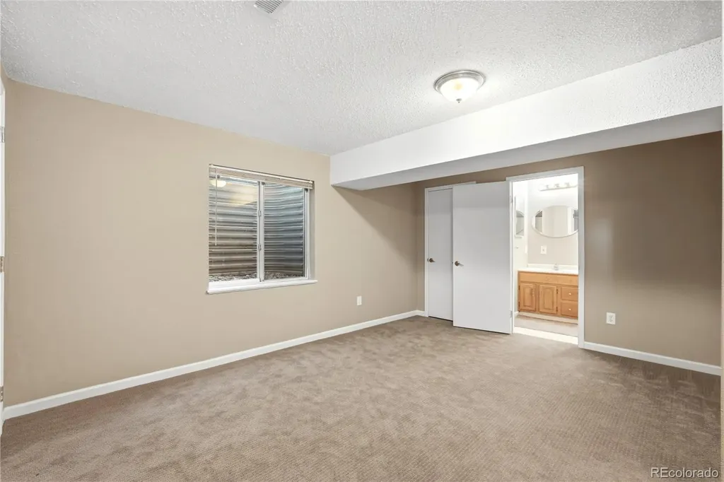 3143 White Oak Street Highlands Ranch CO 80129