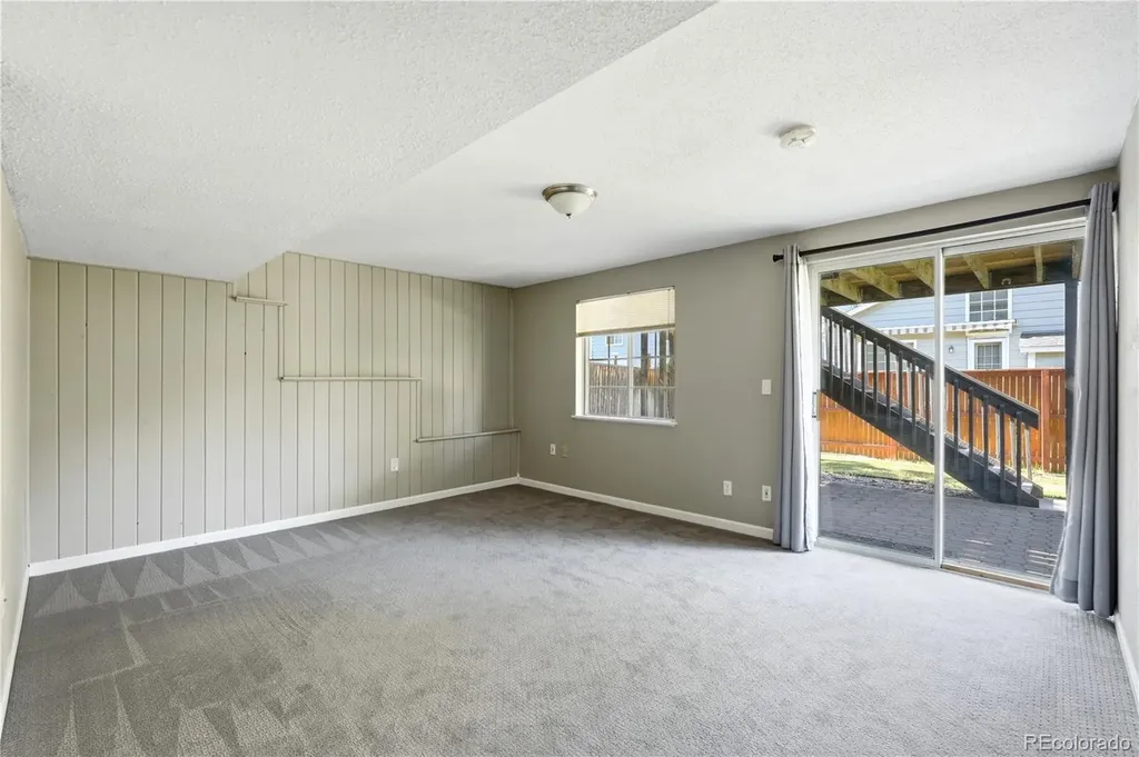 3143 White Oak Street Highlands Ranch CO 80129