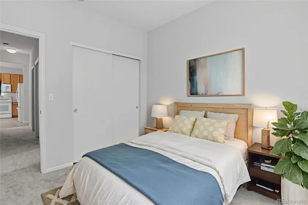 1201 S Fultondale Court Aurora CO 80018
