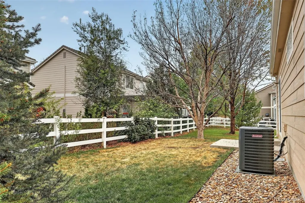 1201 S Fultondale Court Aurora CO 80018