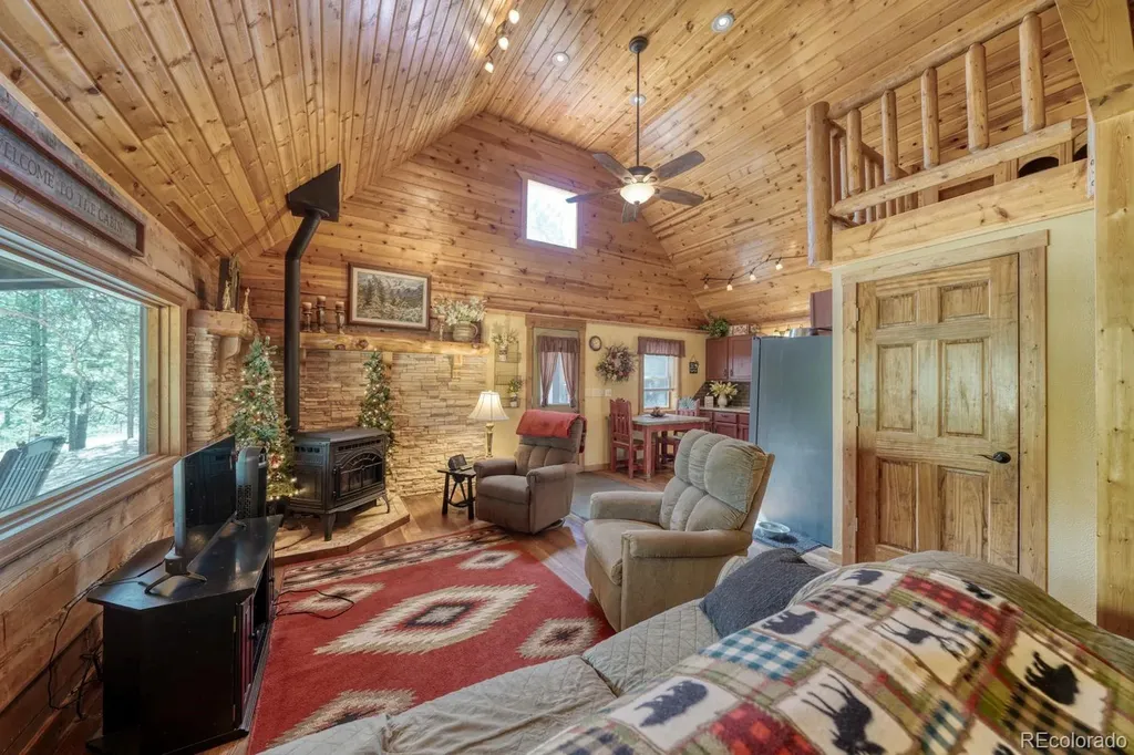 801 Crystal Falls Drive Westcliffe CO 81252