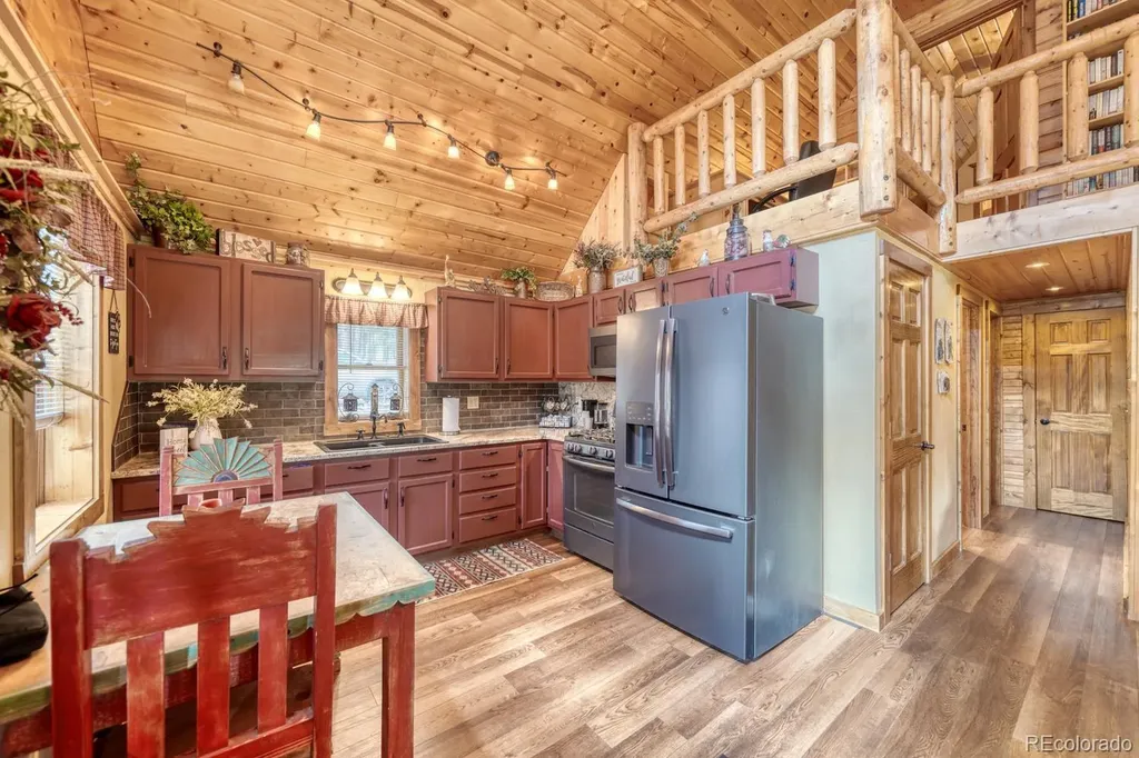 801 Crystal Falls Drive Westcliffe CO 81252