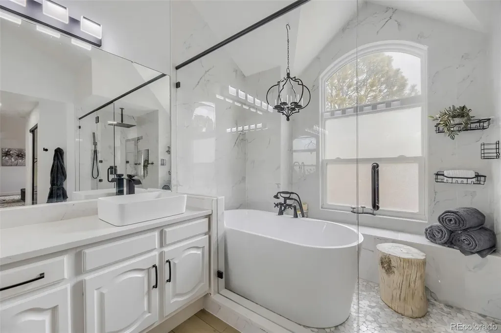 211 Durham Court Castle Pines CO 80108