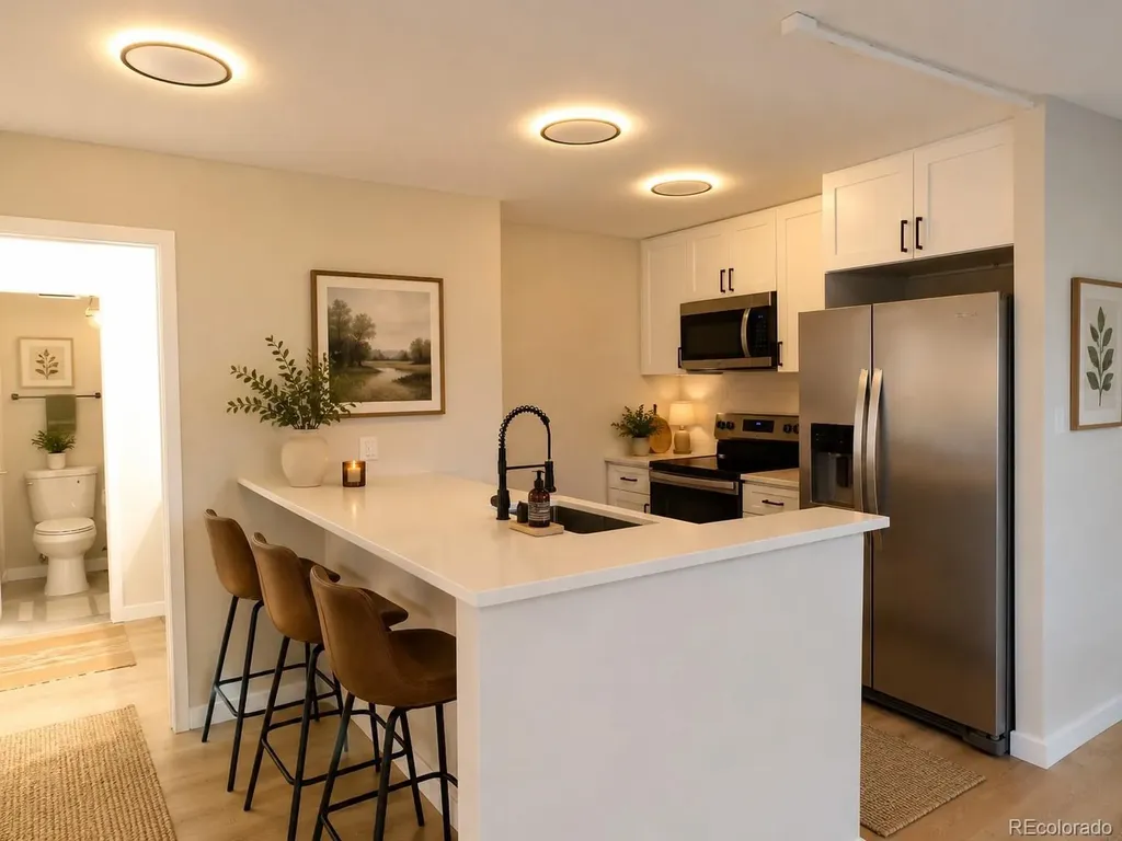 2880 S Locust Street Denver CO 80222