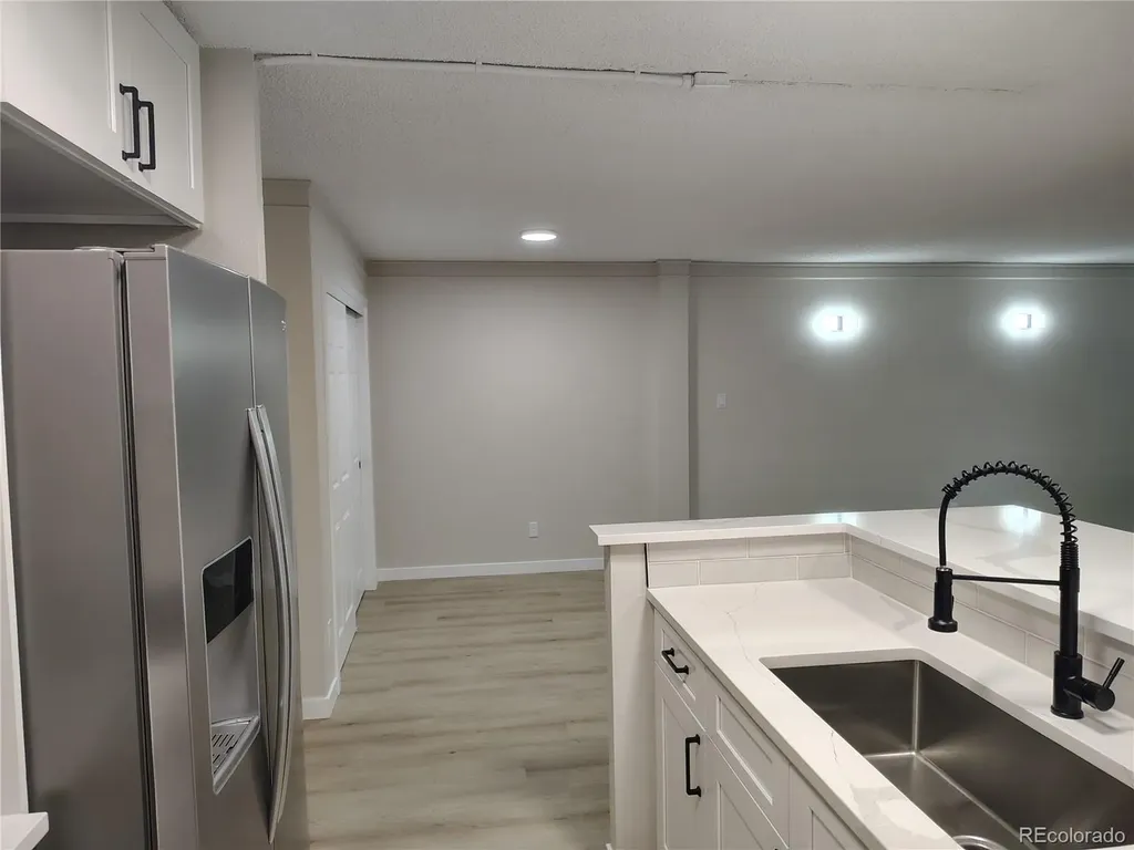 2880 S Locust Street Denver CO 80222