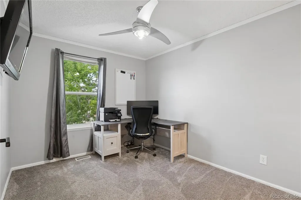 9872 Garwood Street Littleton CO 80125