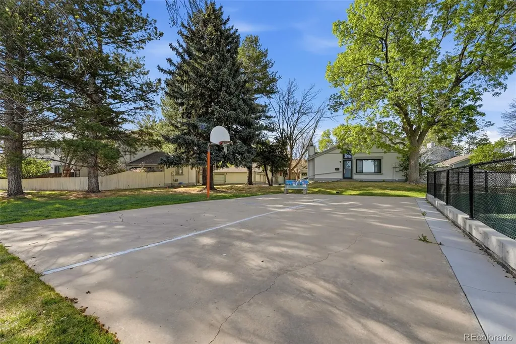 7966 W 90th Avenue Broomfield CO 80021