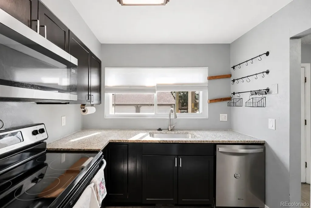 7966 W 90th Avenue Broomfield CO 80021