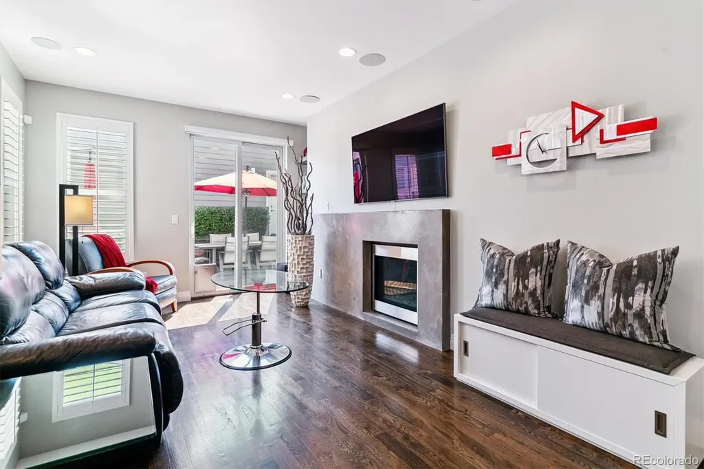 2428 Clarkson Street Denver CO 80205