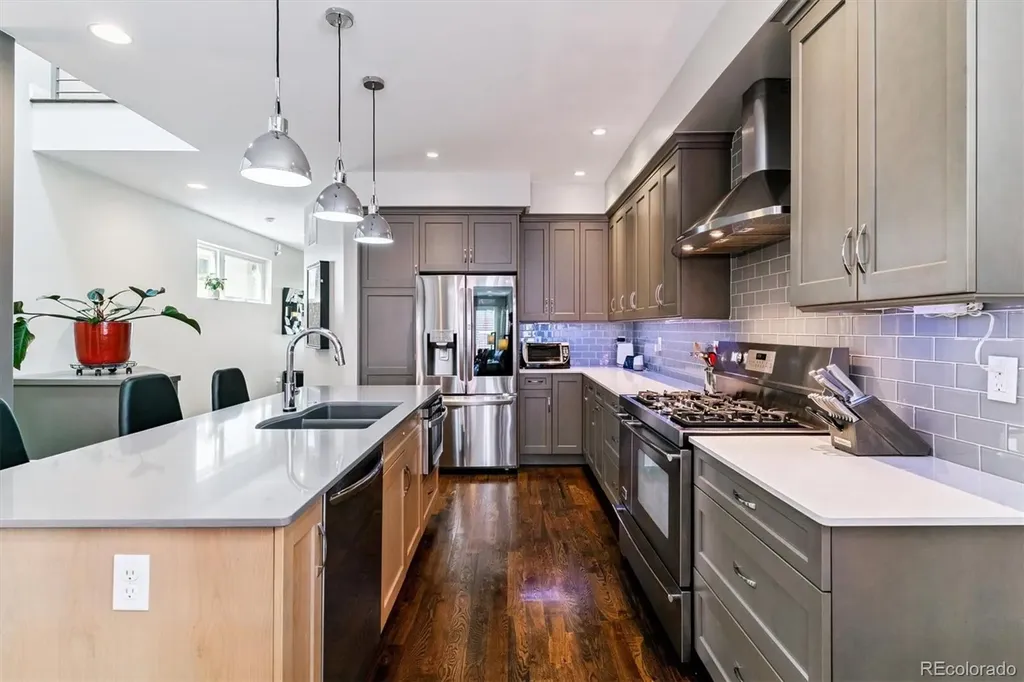 2428 Clarkson Street Denver CO 80205