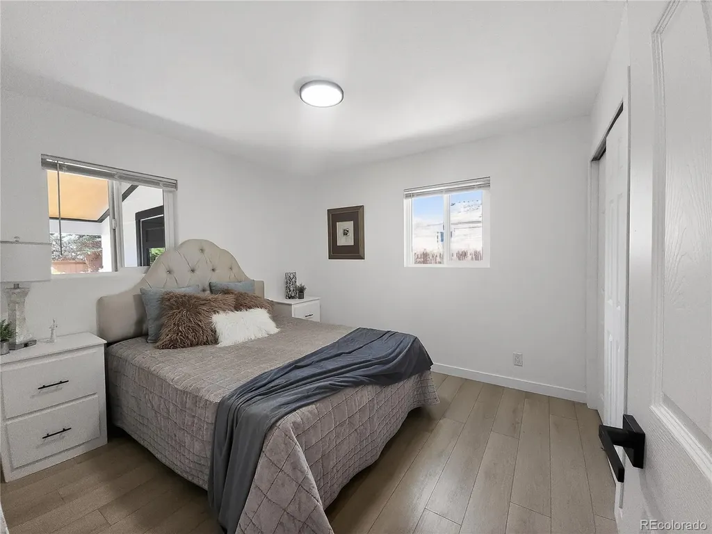 3227 S Grape Street Denver CO 80222