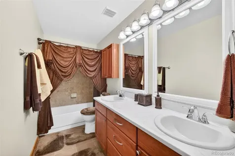 5849 S Danube Circle Aurora CO 80015