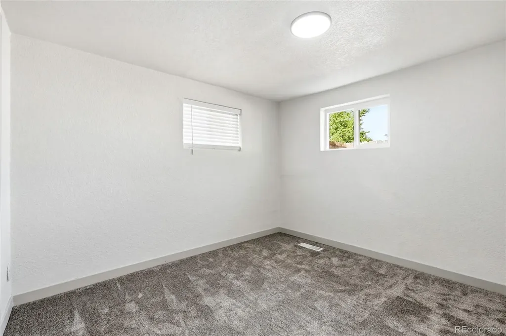 3130 W Longfellow Place Denver CO 80221