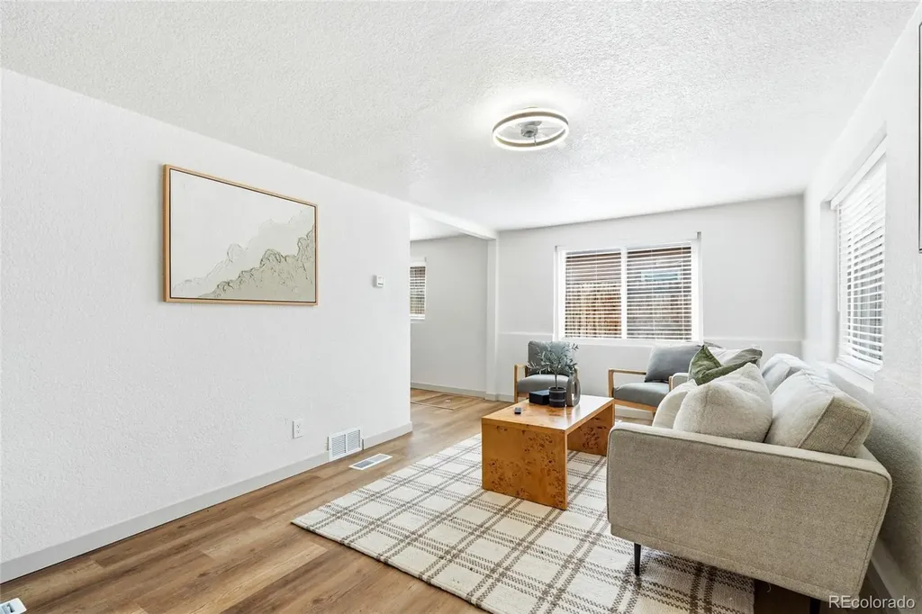 3130 W Longfellow Place Denver CO 80221