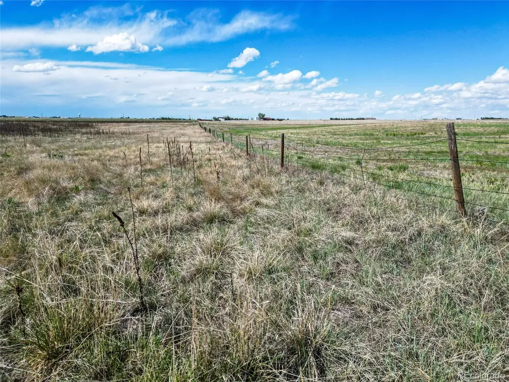 638 S Manila Road Bennett CO 80102