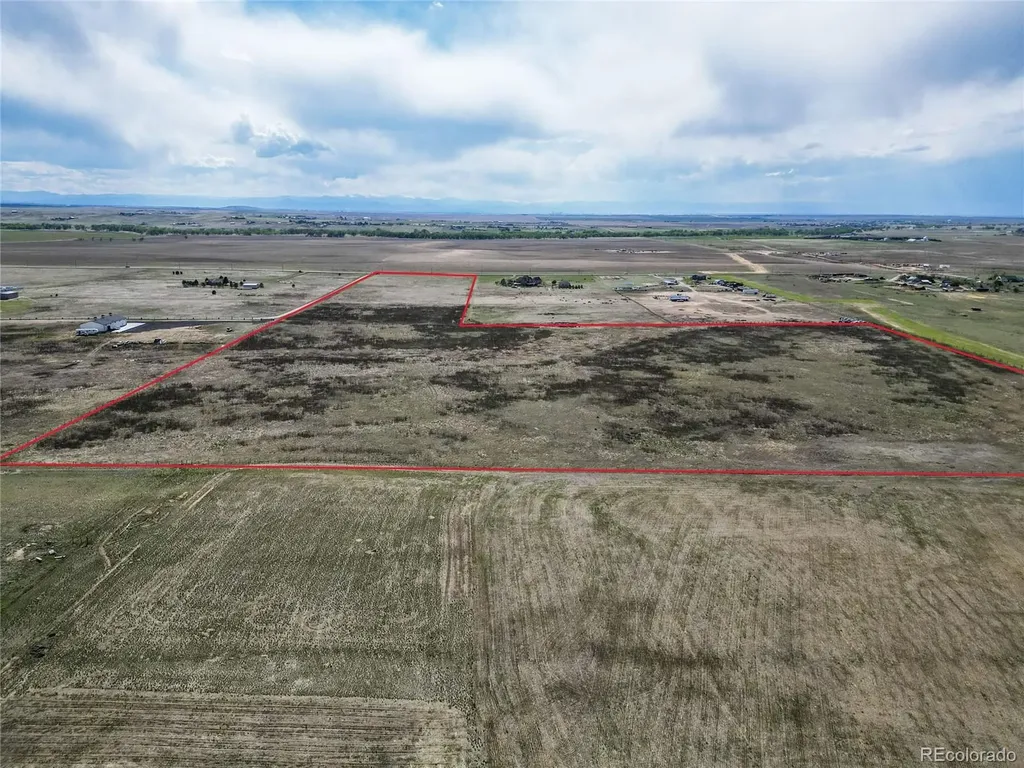 638 S Manila Road Bennett CO 80102