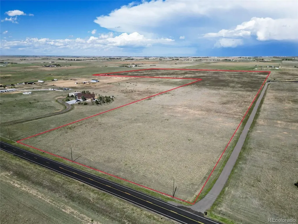 638 S Manila Road Bennett CO 80102