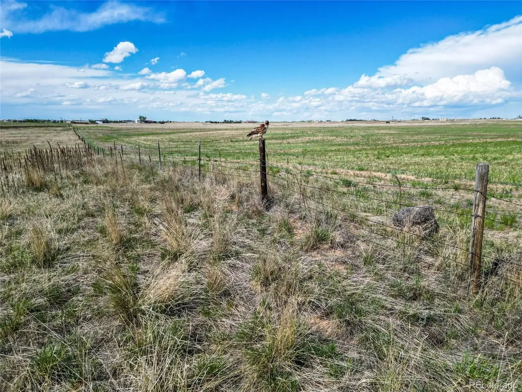 638 S Manila Road Bennett CO 80102