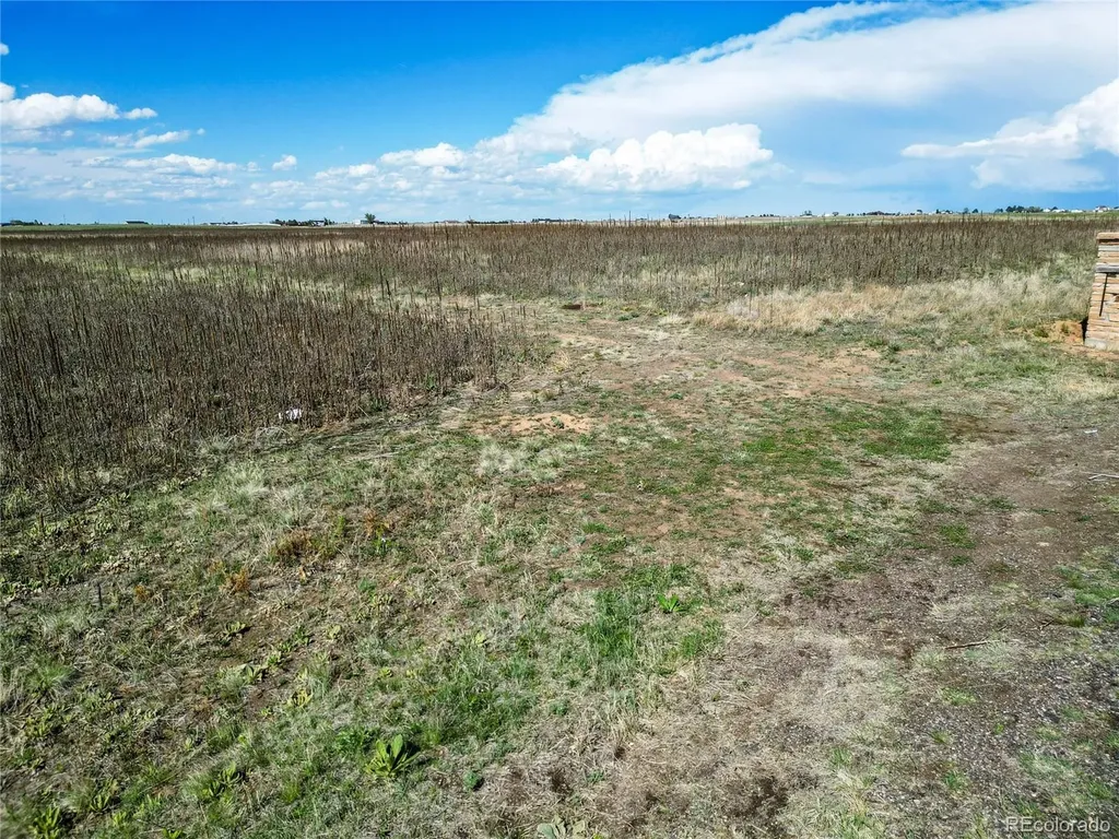 638 S Manila Road Bennett CO 80102