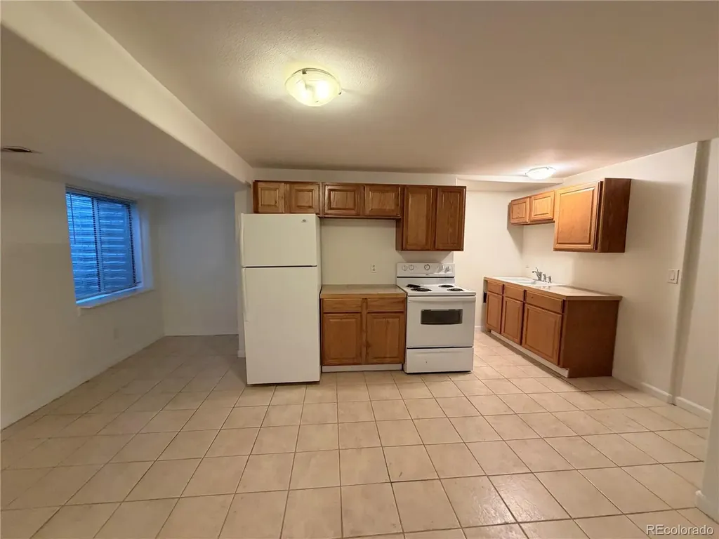 225 S Monroe Street Denver CO 80209