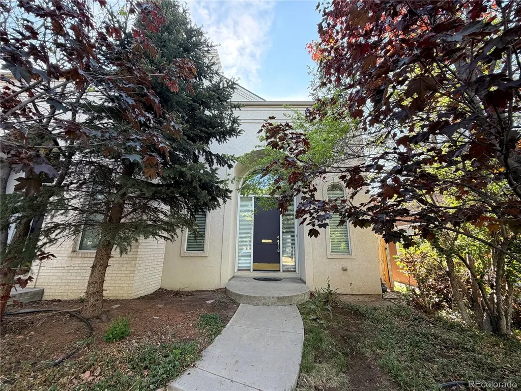 225 S Monroe Street Denver CO 80209