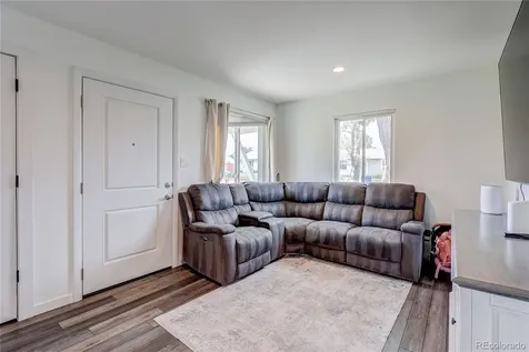 705 Newark Street Aurora CO 80010