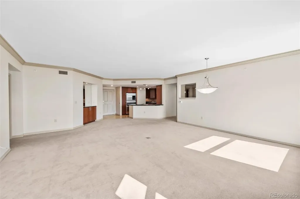 8100 E Union Avenue Denver CO 80237