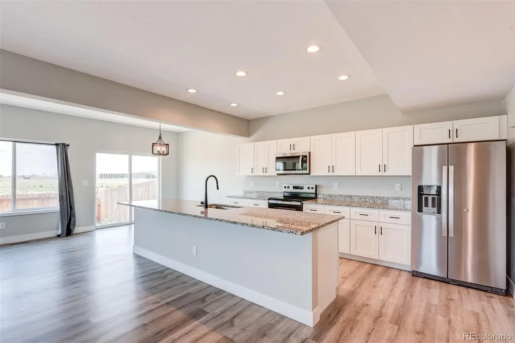 444 Molly Lane Fort Morgan CO 80701