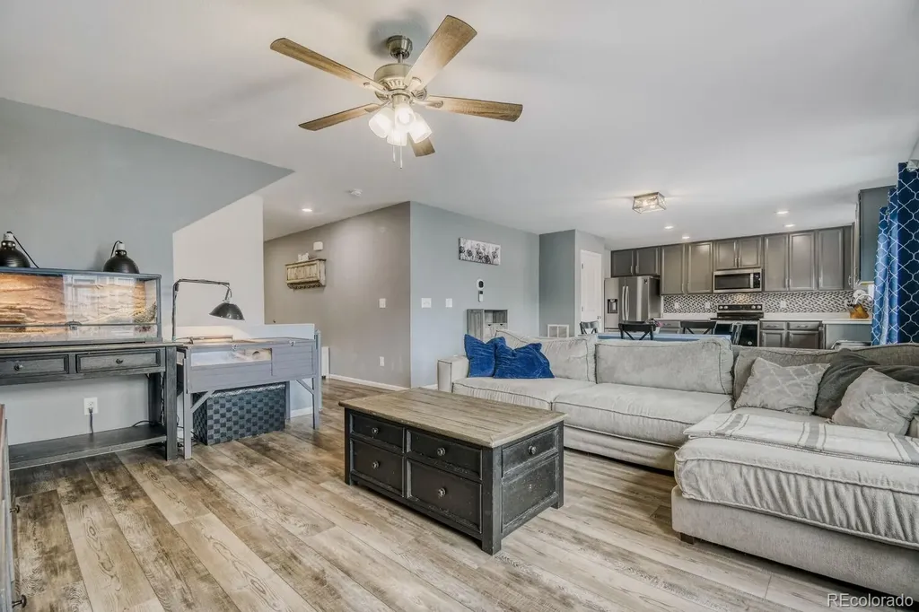 6096 N Nepal Street Aurora CO 80019