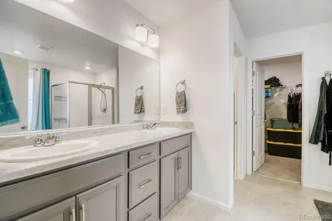 6096 N Nepal Street Aurora CO 80019