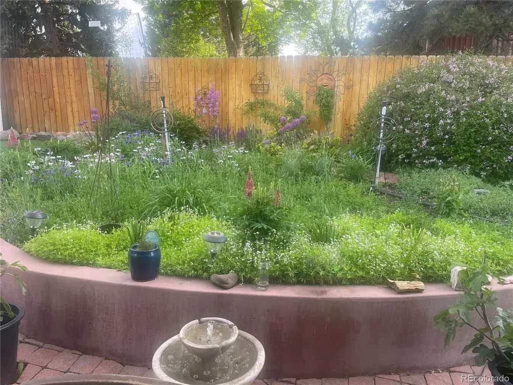 235 Flora Way Golden CO 80401