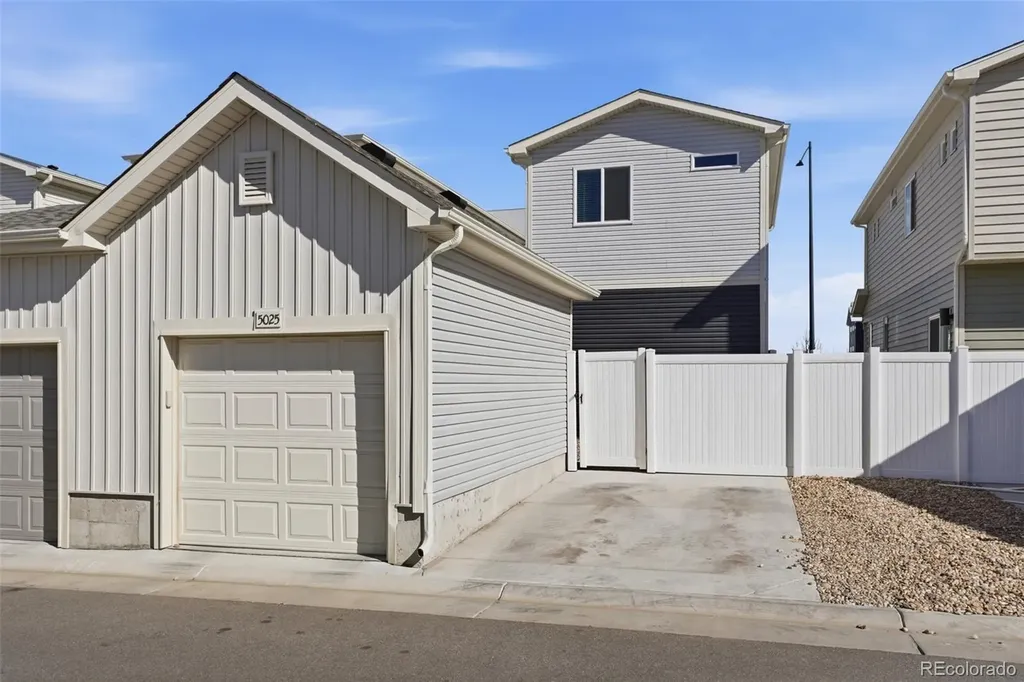 5025 N Yampa Street Denver CO 80249