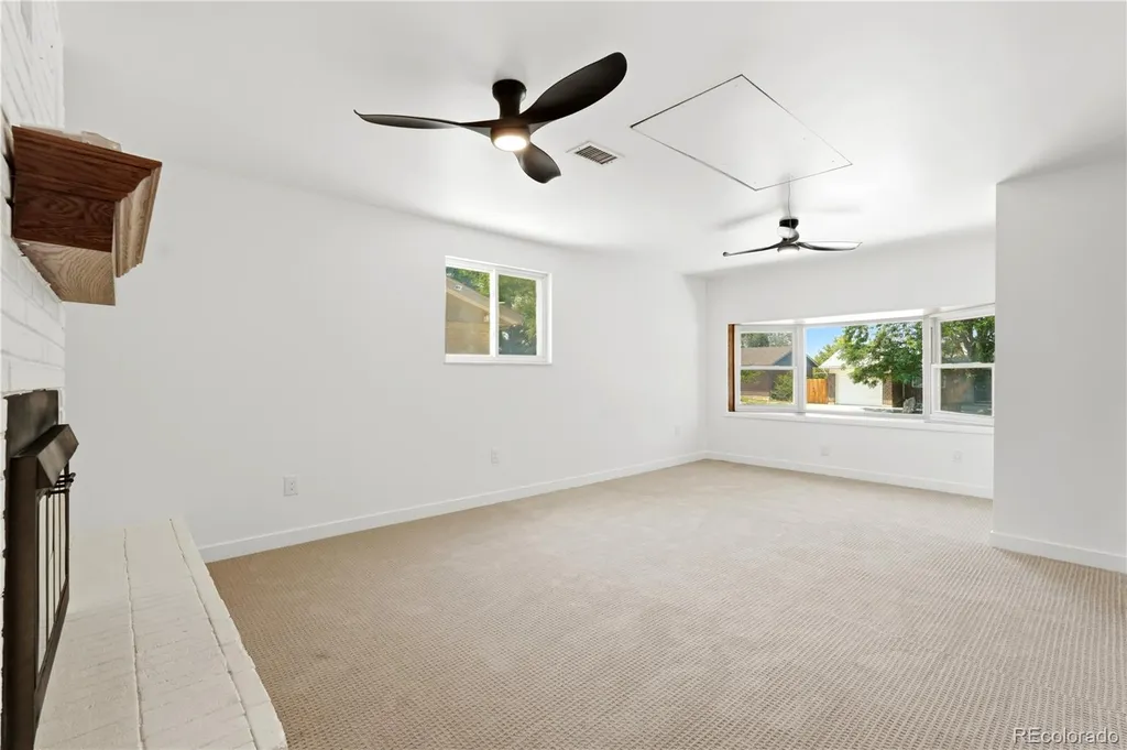 4264 W Radcliff Avenue Denver CO 80236