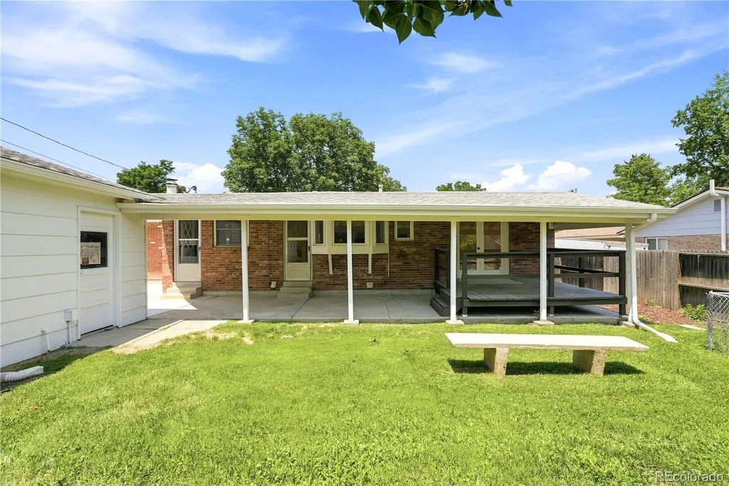 4264 W Radcliff Avenue Denver CO 80236