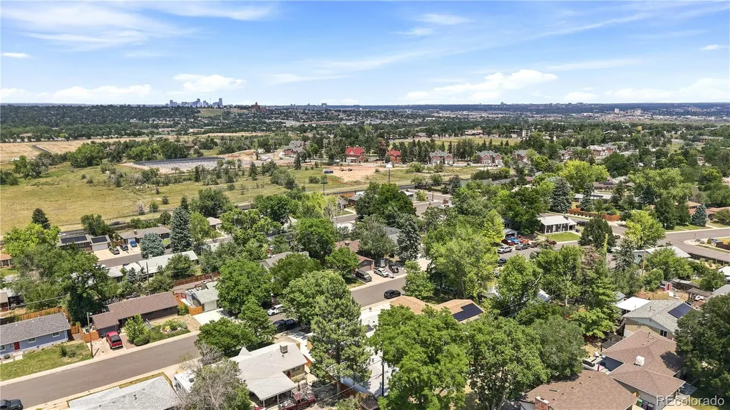 4264 W Radcliff Avenue Denver CO 80236